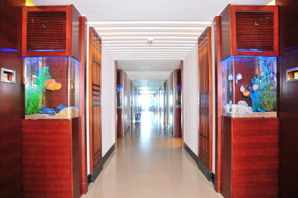 Marina Spa Hotel 三亜市 エクステリア 写真